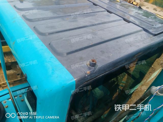 驾驶室顶部俯视（上车部件）