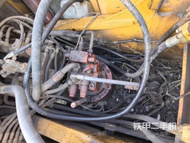 回轉(zhuǎn)馬達(dá)（上車部件）