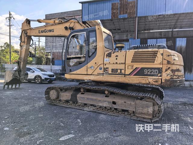 柳工CLG922D挖掘機(jī)