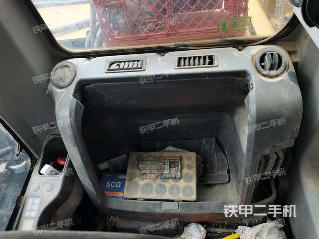 座椅后部（駕駛室部分）