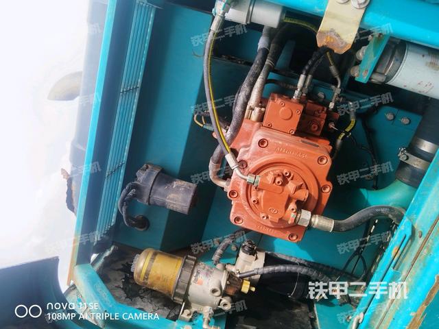 液压泵斜45 右（大件舱室）