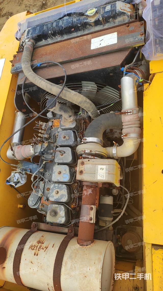 发动机整体俯视（整机外观）