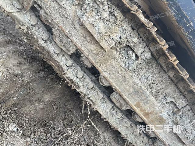 单侧履带整体（整机外观）