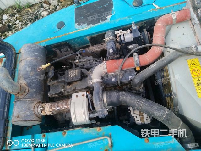 发动机室（上车部件）