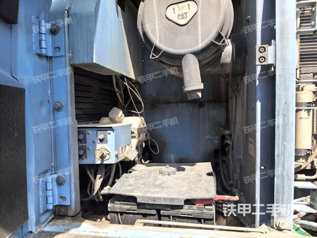 液压泵斜45 左(大件舱室) 液压泵斜45 左(大件舱室)