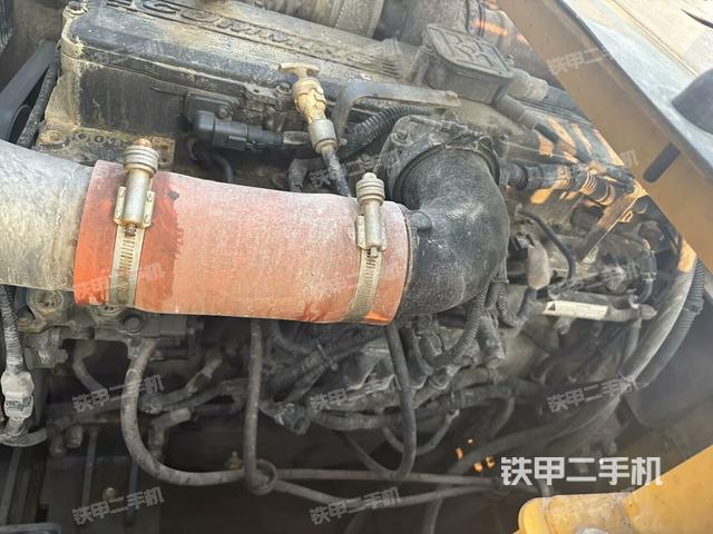 发动机整体俯视（整机外观）