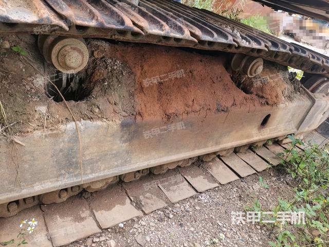 左侧行走马达盖板(行走机构) 左侧行走马达盖板(行走机构)