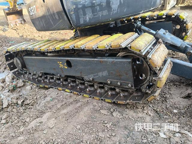 單側(cè)履帶整體（整機(jī)外觀）