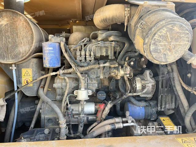 發(fā)動機整體俯視（整機外觀）