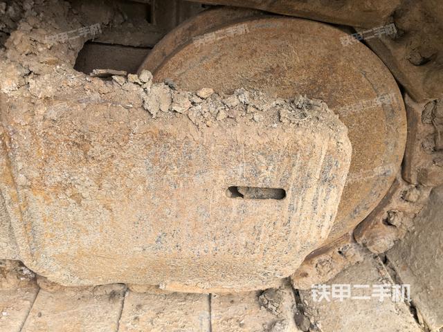 左導(dǎo)向輪（行走機(jī)構(gòu)）