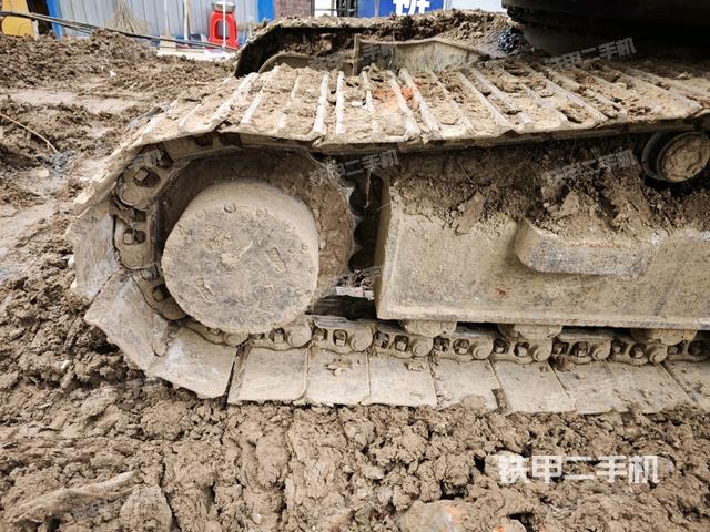 左導(dǎo)向輪（行走機(jī)構(gòu)）