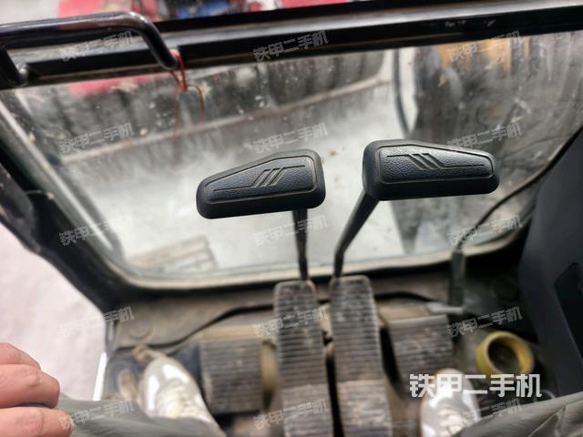 座椅后部（駕駛室部分）