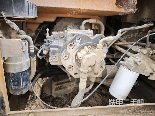 液壓泵室（大件艙室）