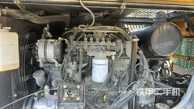 发动机整体俯视（整机外观）