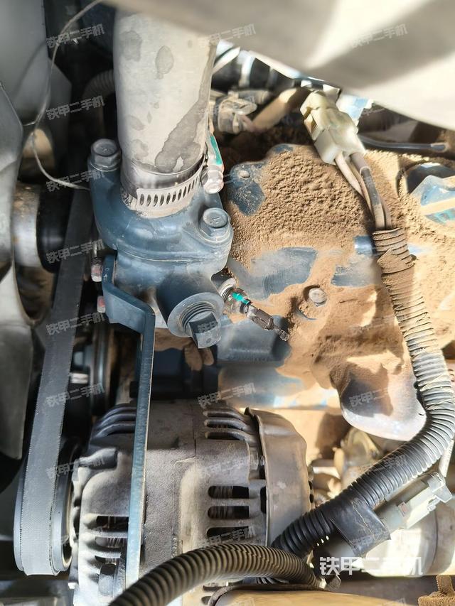 發(fā)動(dòng)機(jī)整體俯視（整機(jī)外觀）