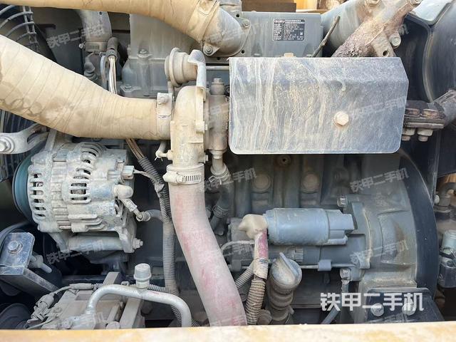 發(fā)動機(jī)整體俯視（整機(jī)外觀）