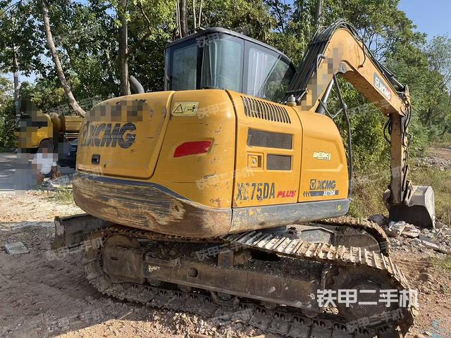 整機右后45°（整機外觀）