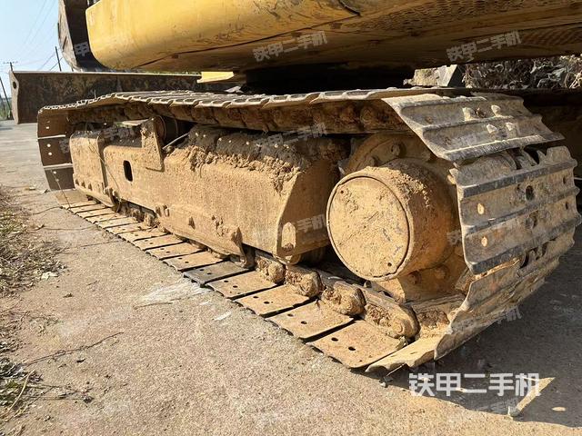 單側(cè)履帶整體（整機外觀）