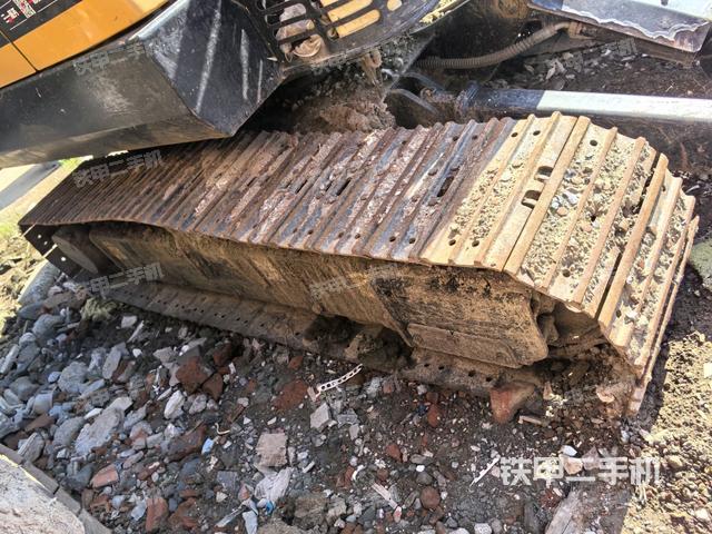 左側(cè)履帶整體?（行走機構(gòu)）