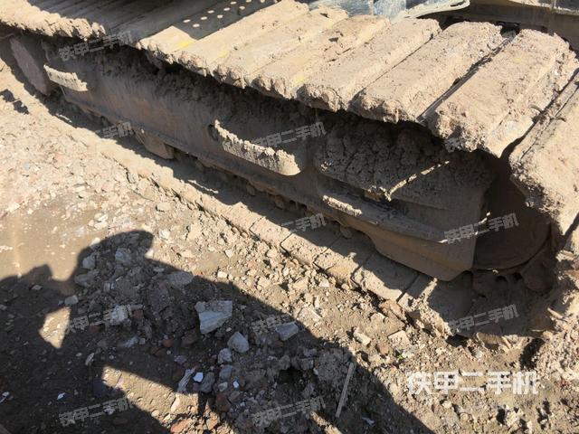 左側履帶整體?（行走機構）