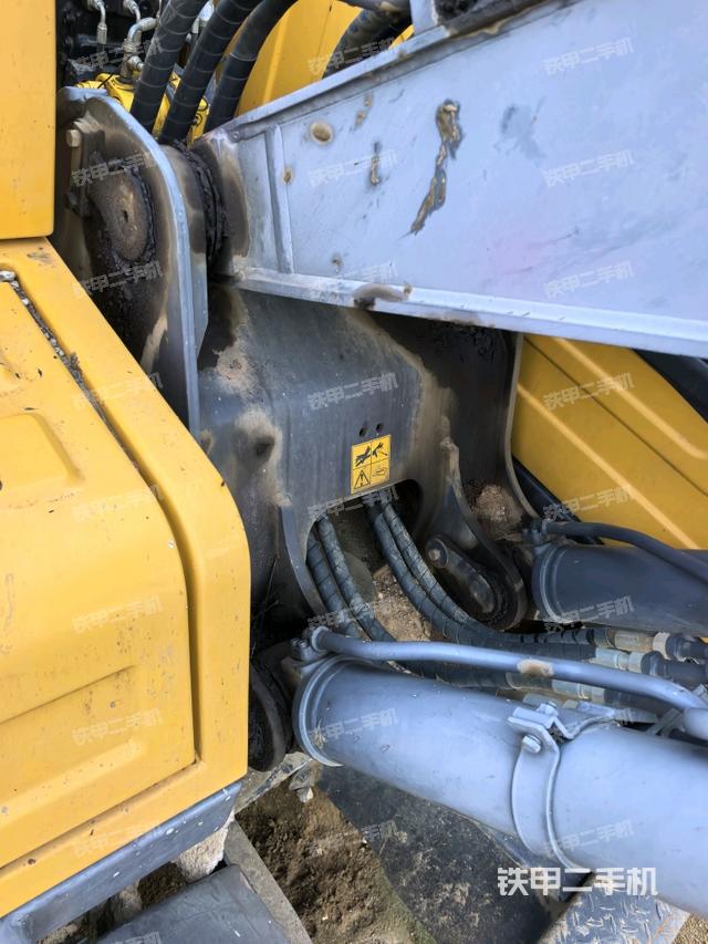 大臂根部?斜視（工作和回轉裝置）