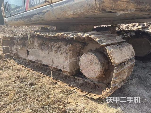 單側(cè)履帶整體（整機(jī)外觀）