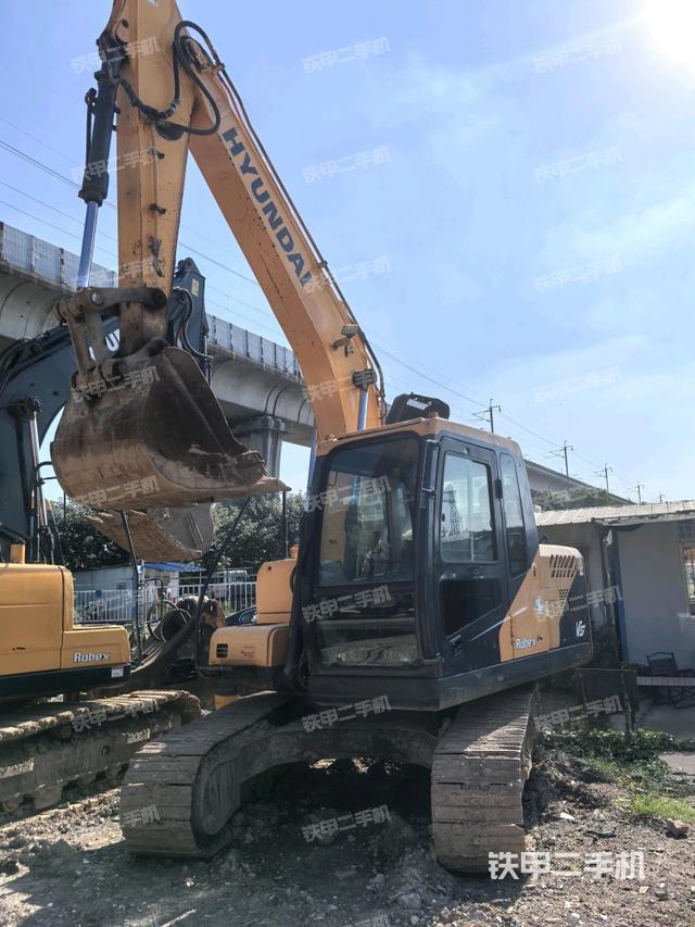 現(xiàn)代R110VS挖掘機(jī)
