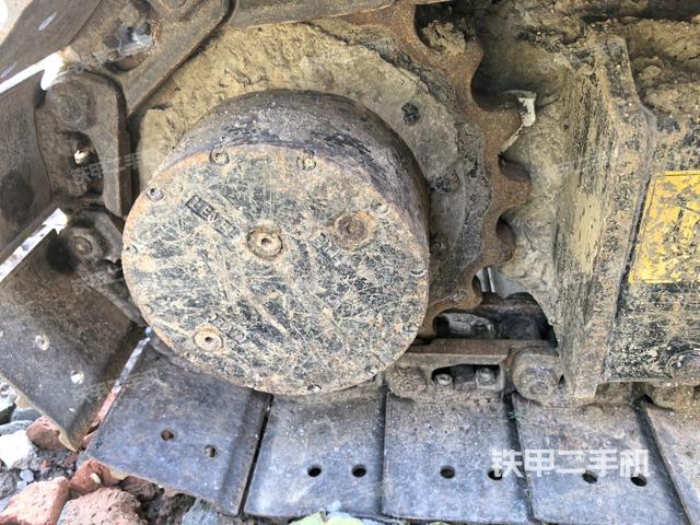 左側(cè)行走馬達蓋板（行走機構(gòu)）