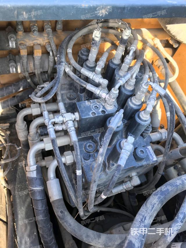 分配閥（上車部件）