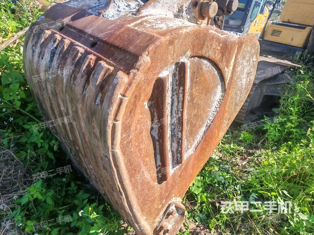 小臂整體左后（工作和回轉(zhuǎn)裝置）