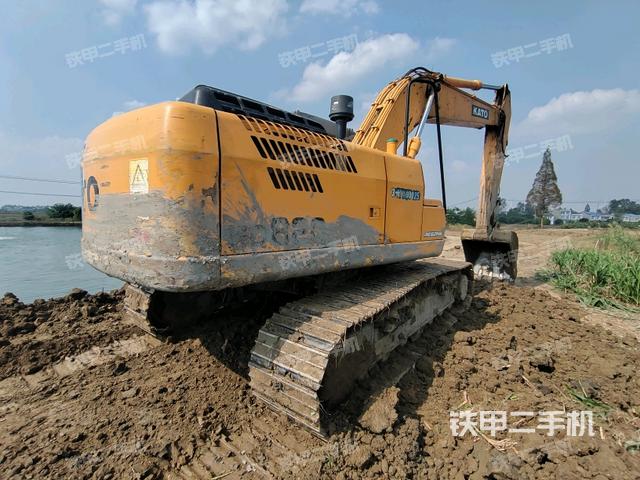 右后45(整机外观) 右后45(整机外观)