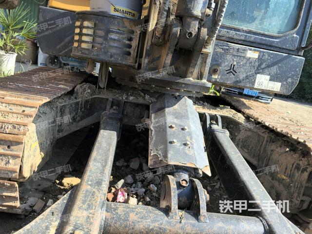 小臂整體右前（工作和回轉(zhuǎn)裝置）