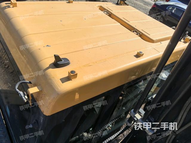 駕駛室頂部俯視（上車部件）