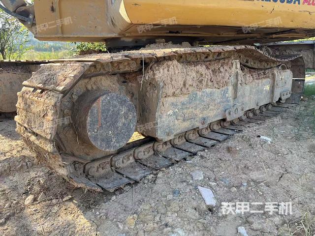 单侧履带整体（整机外观）