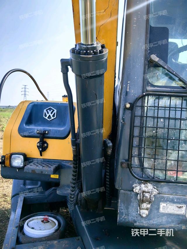 大臂根部 斜(工作和回转装置) 大臂根部 斜(工作和回转装置)