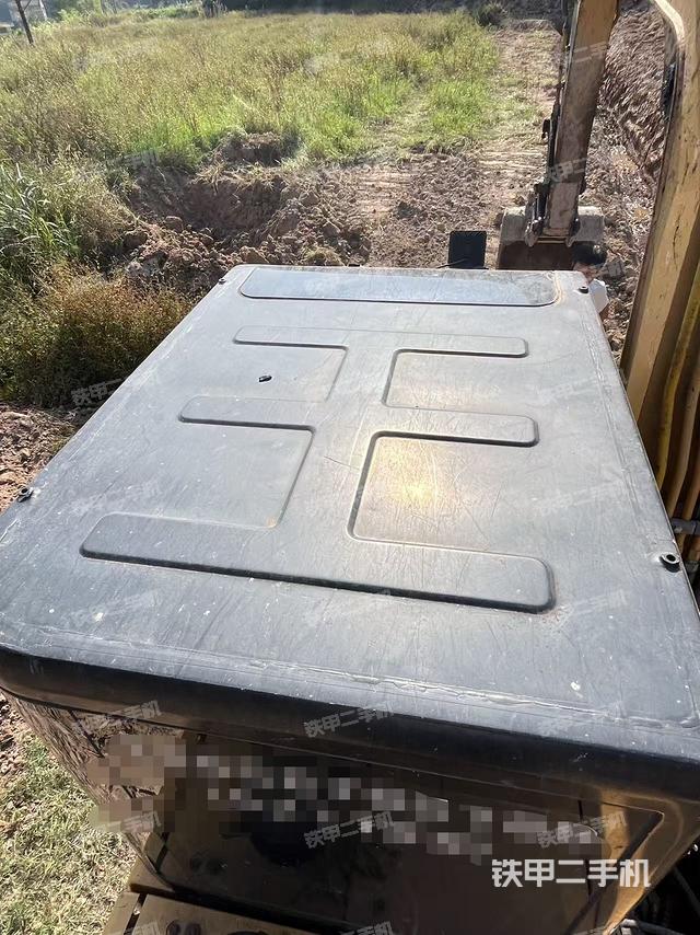 駕駛室頂部（整機(jī)外觀）