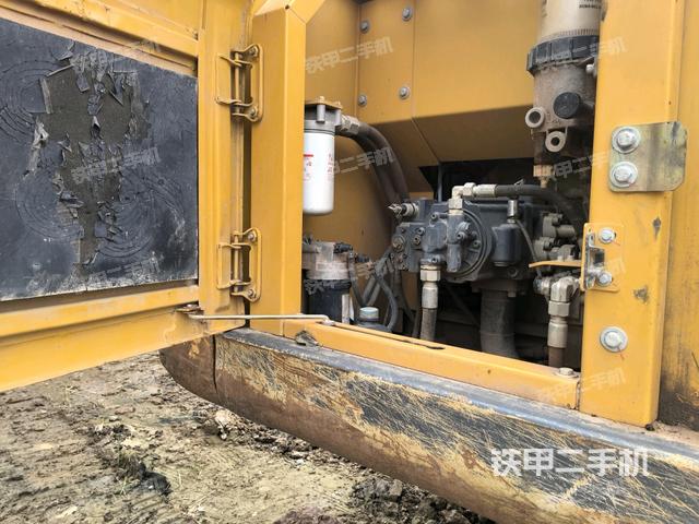 液壓泵室（大件艙室）