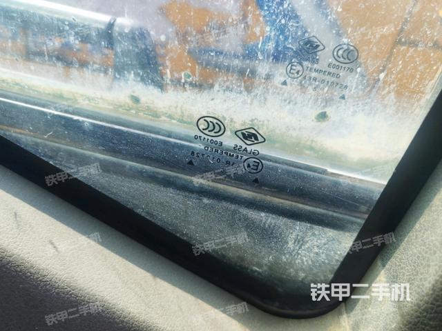 頂棚整體（駕駛室部分）