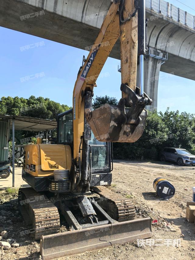 右前45（整機外觀）