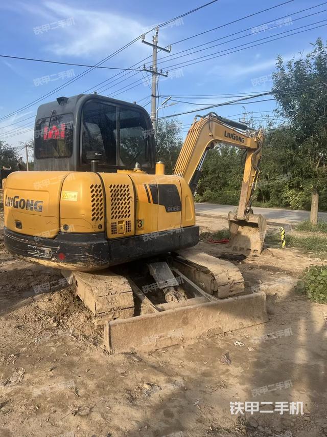 整機(jī)右后45°（整機(jī)外觀）