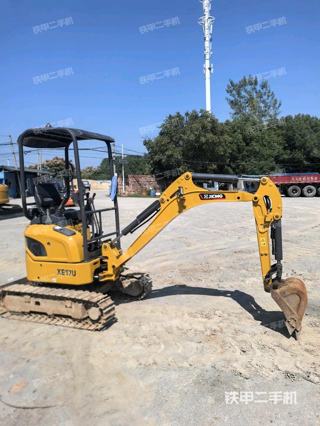 驾驶室整体（整机外观）