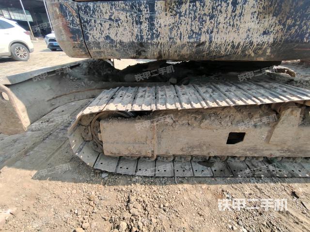 左侧行走马达盖板（行走机构）