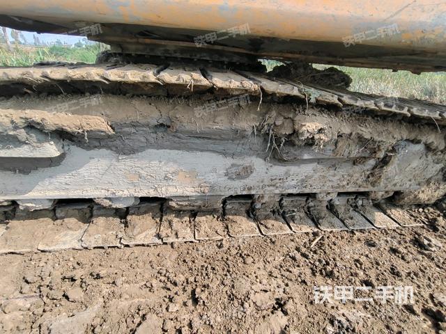 右驱动轮(行走机构) 右驱动轮(行走机构)