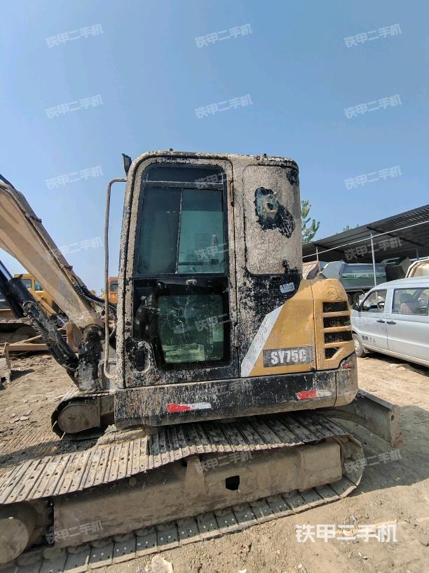  驾驶室正侧（驾驶室部分）