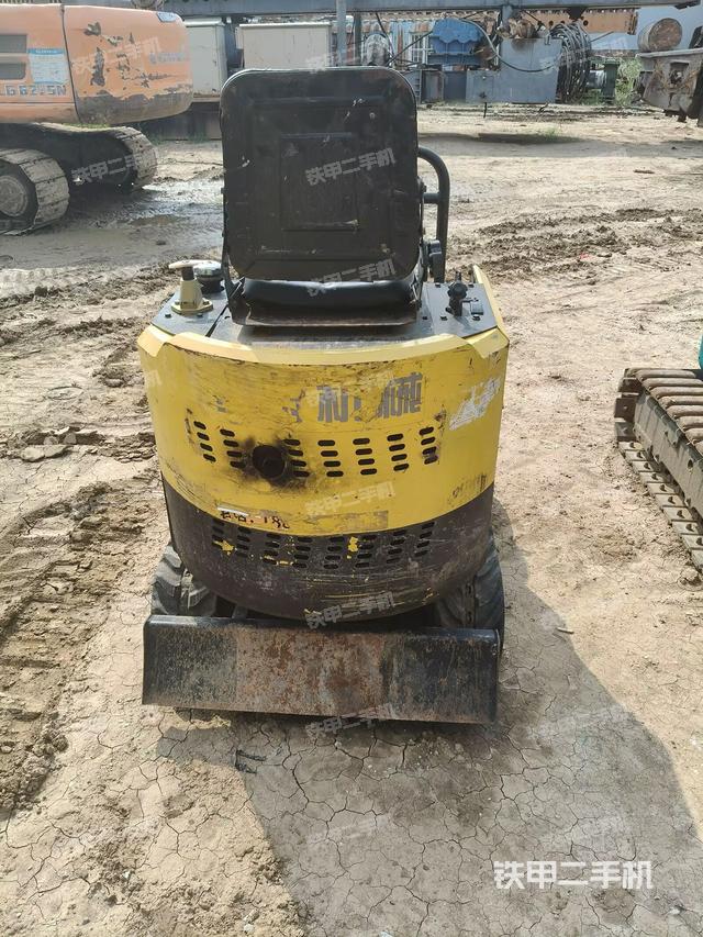 整机右后45°（整机外观）