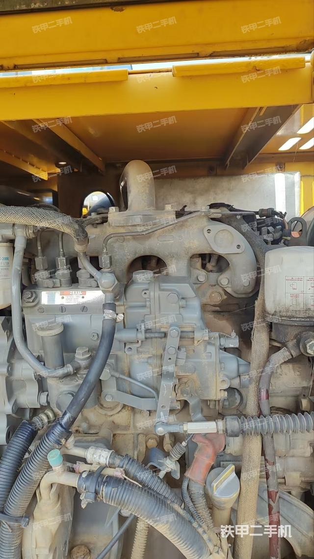 发动机整体俯视（整机外观）