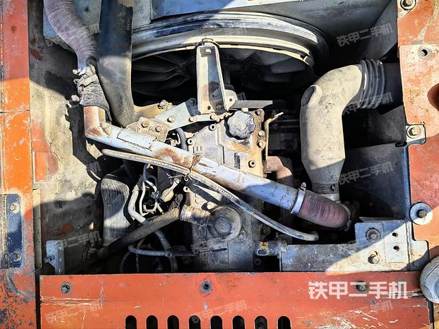 發(fā)動機(jī)整體俯視（整機(jī)外觀）