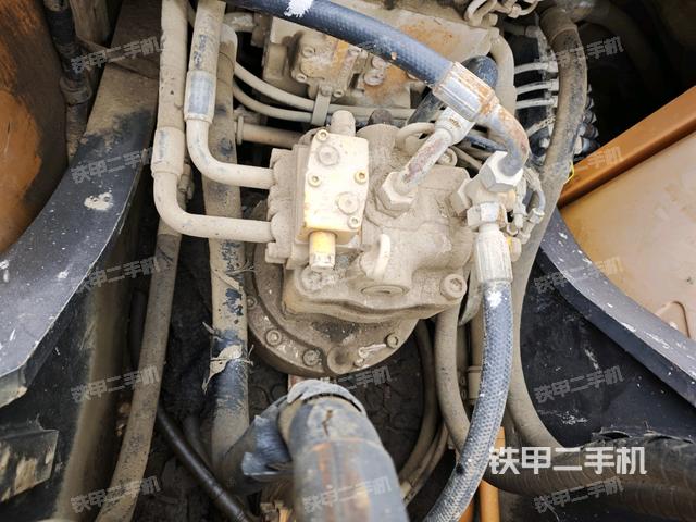 回轉(zhuǎn)馬達(dá)（上車部件）