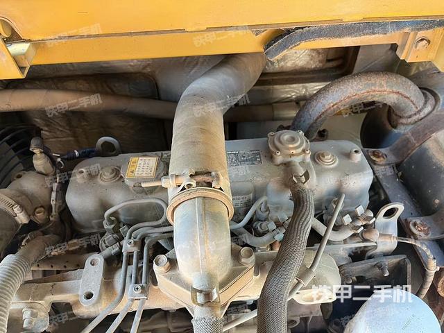 發(fā)動(dòng)機(jī)整體俯視（整機(jī)外觀）