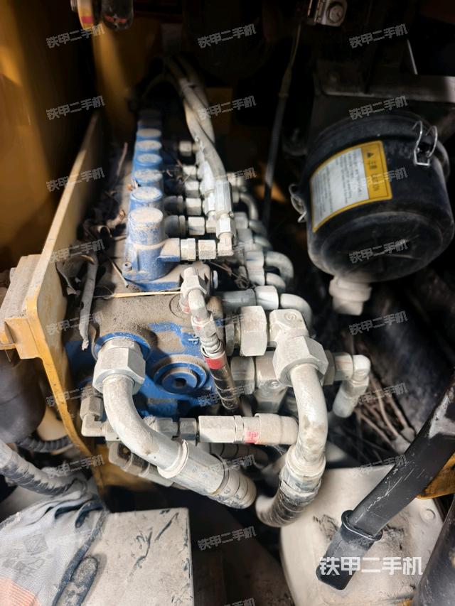 分配閥（上車部件）